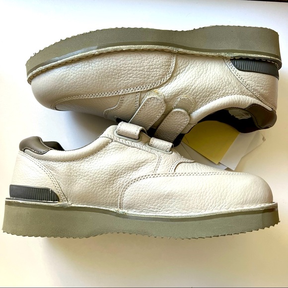 Walk about Men's Quick Grip Casual Walking sneakers 8.5 NIB - Picture 3 of 9